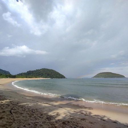 Apartamento Com Ar Cond. Na Praia Grande Ubatuba Exteriör bild